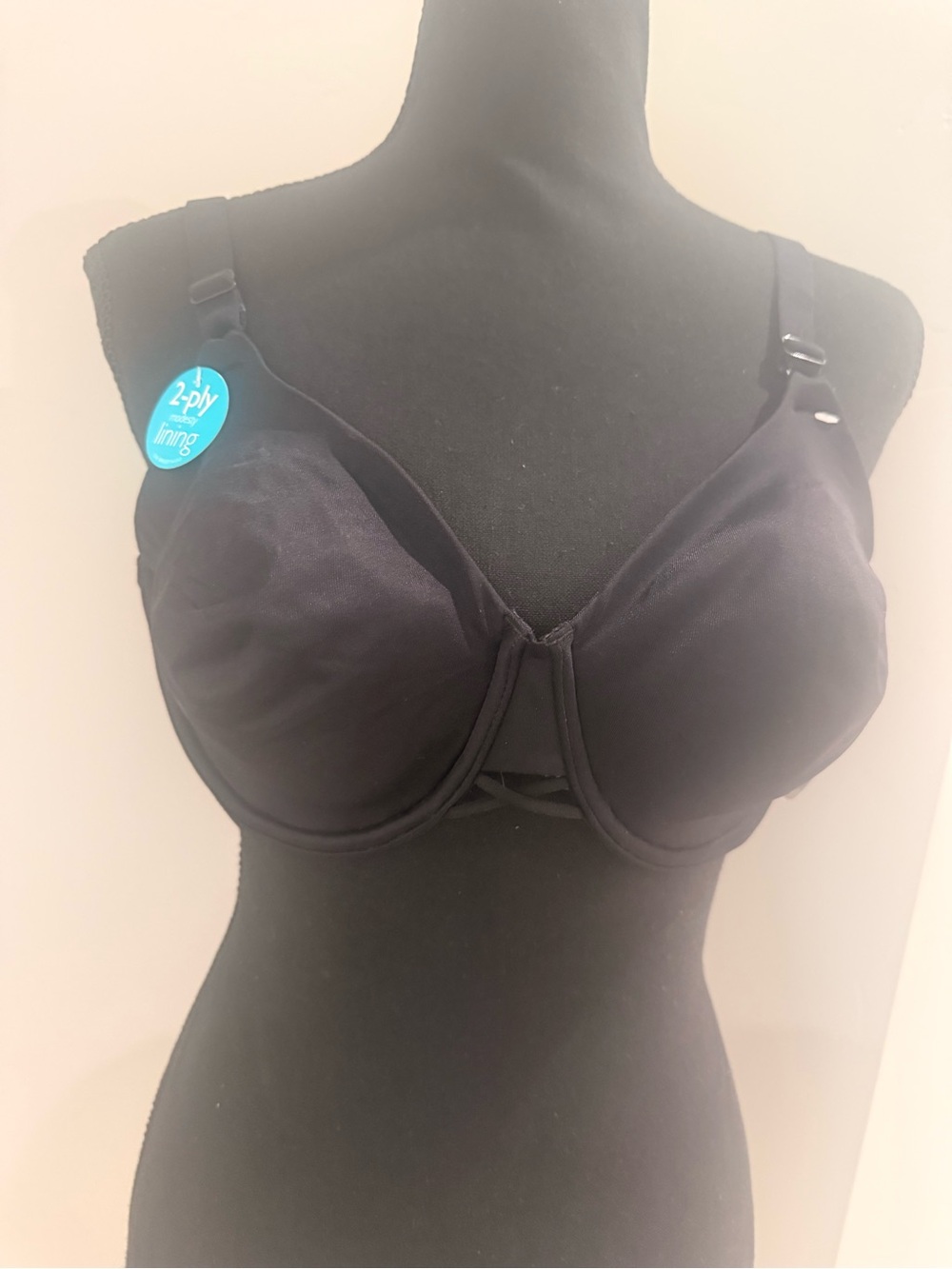 Vanity Fair Black Underwire Bra with Molded Cups